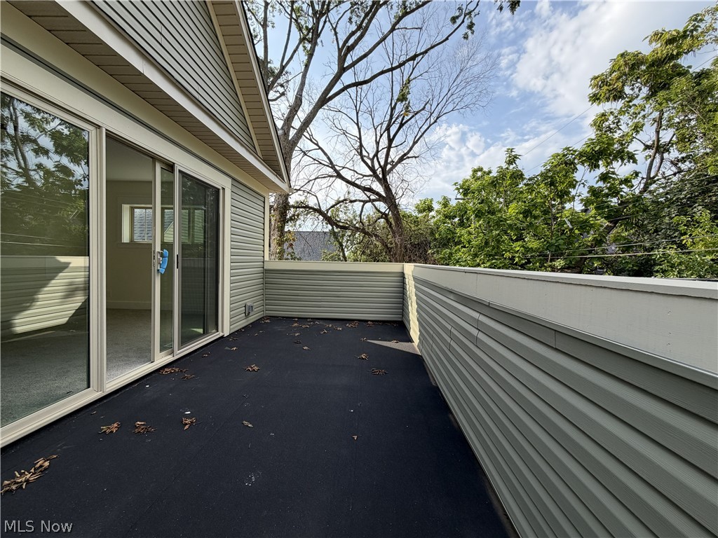 1881 Woodlawn Avenue Cleveland OH 44112