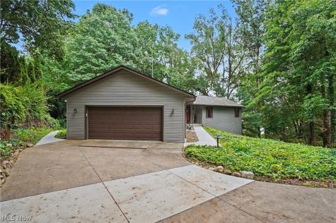 8188 Kepler Avenue NW Canal Fulton OH 44614