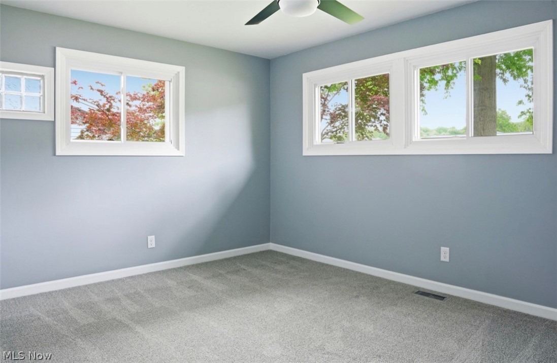 1104 Gary Avenue Girard OH 44420
