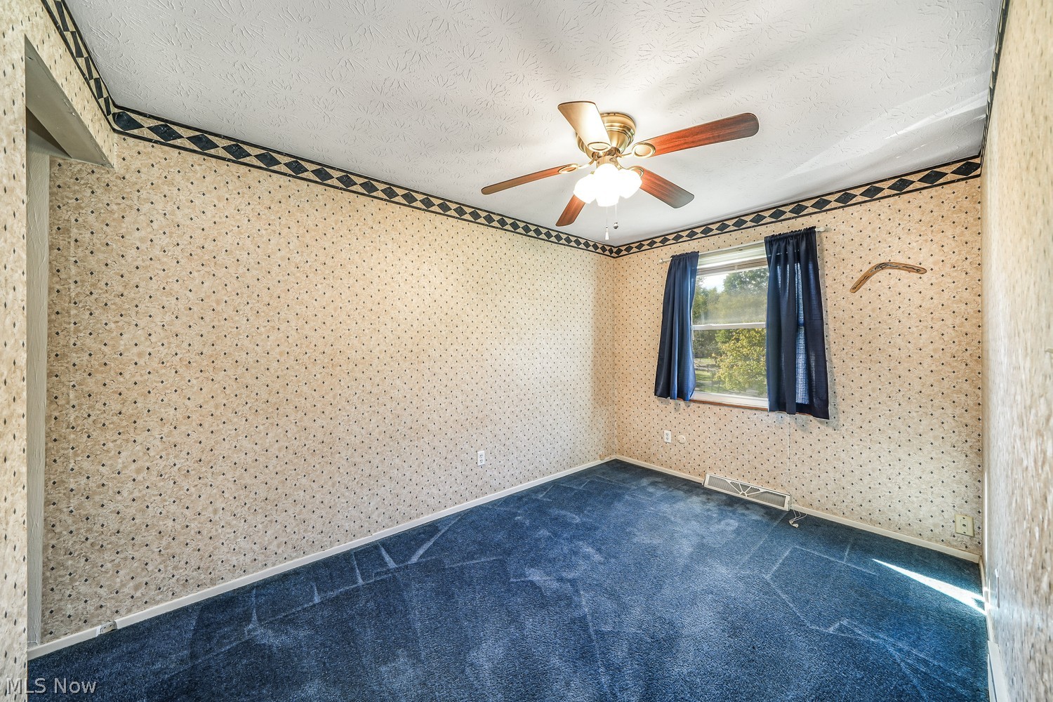 9148 Elm Circle Windham OH 44288