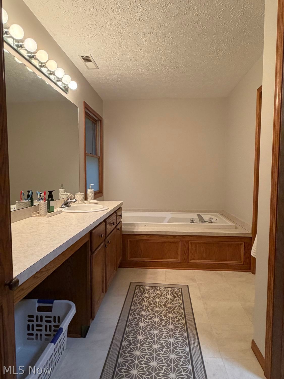 740 Sawmill Drive Avon Lake OH 44012