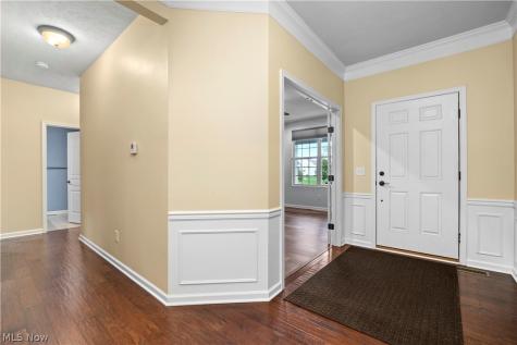 19126 Ledgestone Drive Strongsville OH 44149