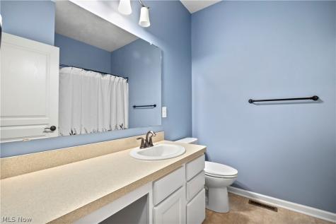 19126 Ledgestone Drive Strongsville OH 44149