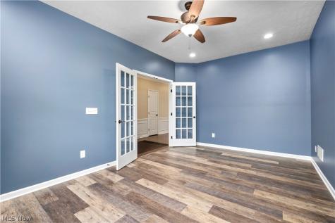 19126 Ledgestone Drive Strongsville OH 44149