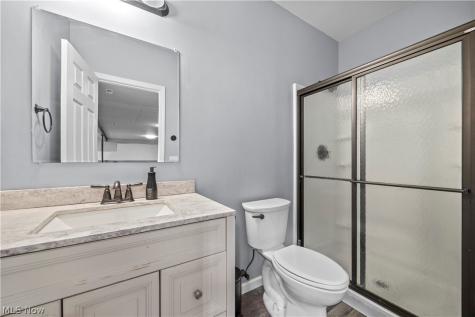 19126 Ledgestone Drive Strongsville OH 44149