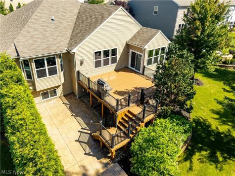 19126 Ledgestone Drive Strongsville OH 44149