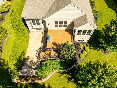 19126 Ledgestone Drive Strongsville OH 44149