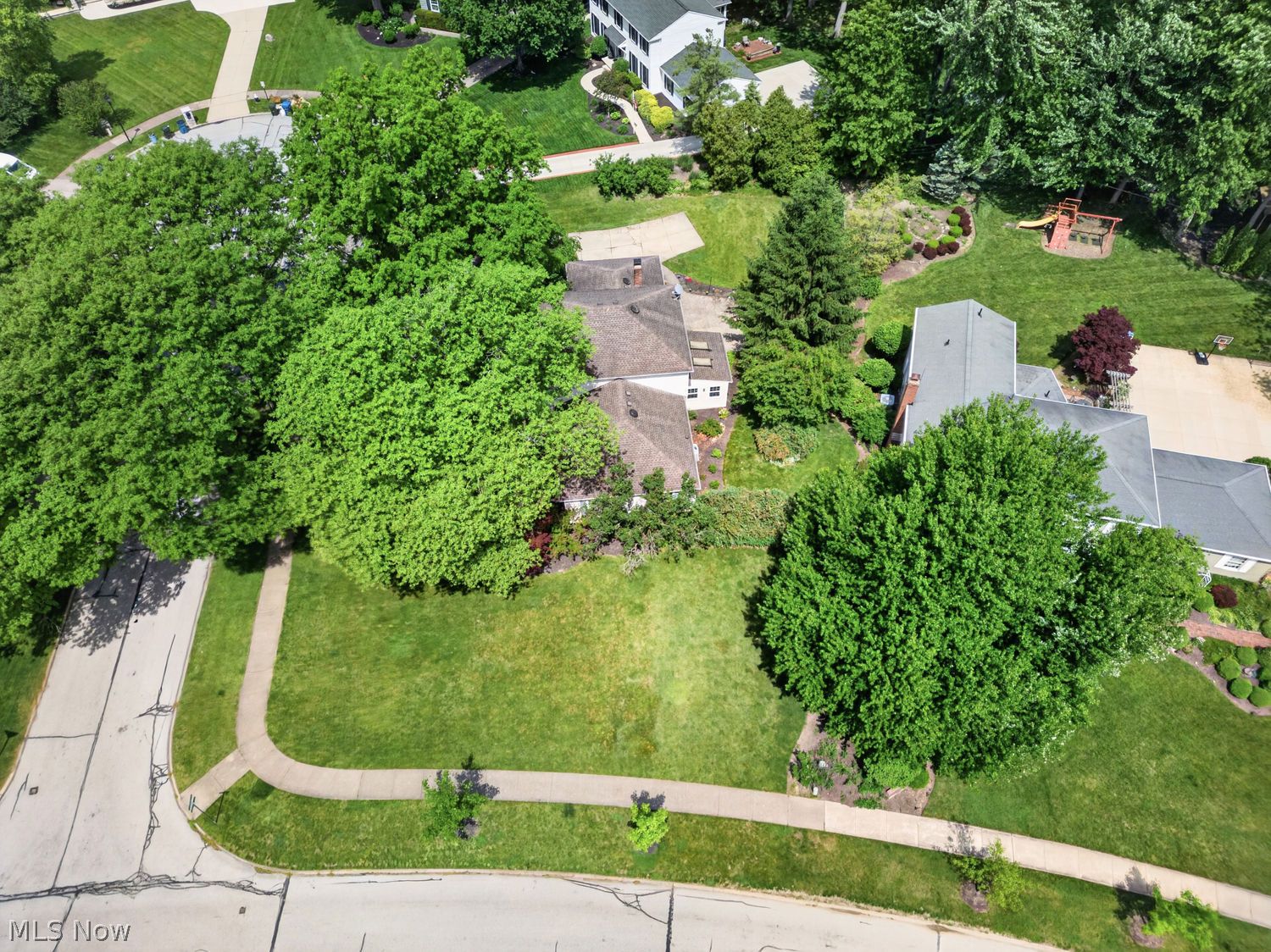 508 Kimerly Drive Bay Village OH 44140