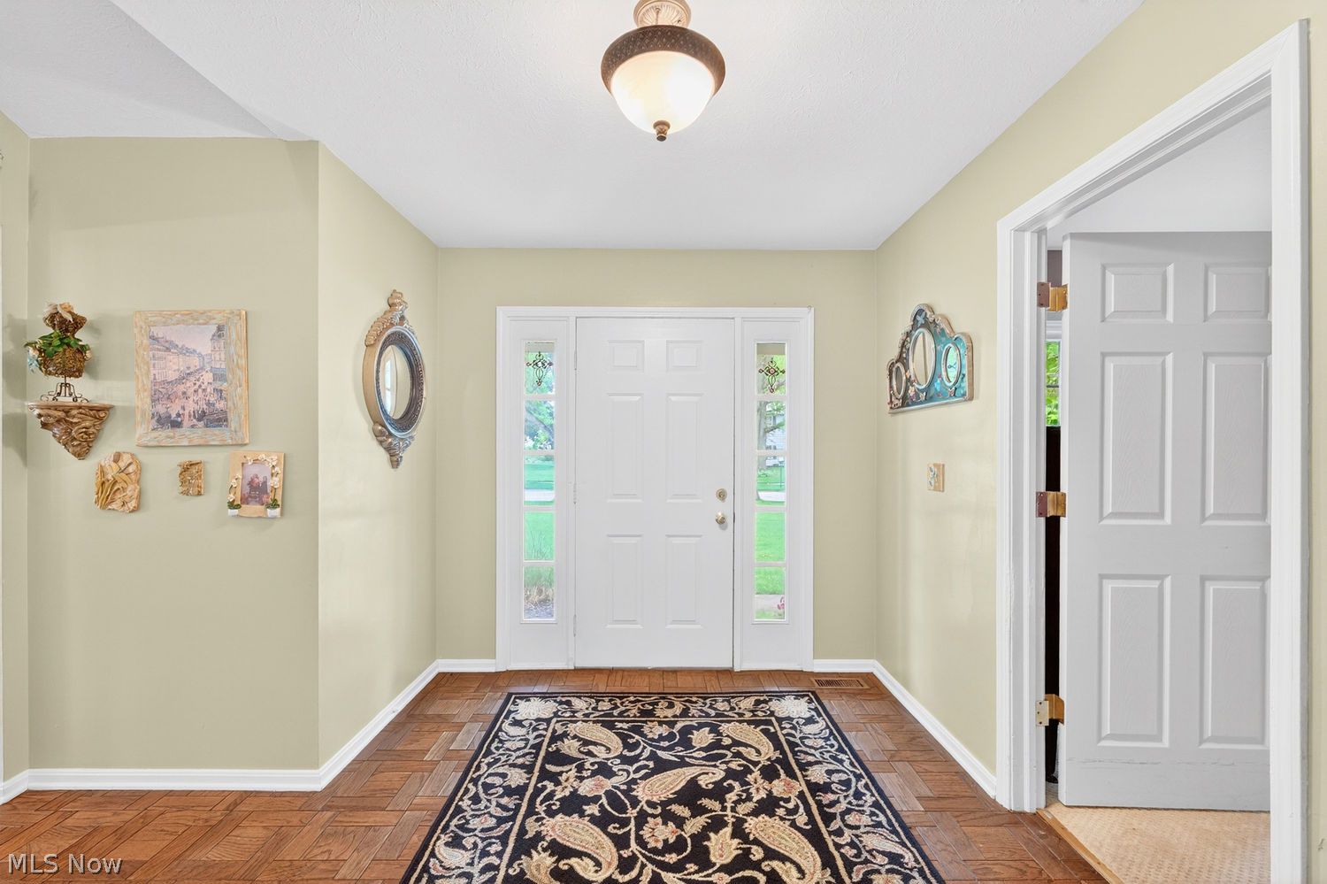 508 Kimerly Drive Bay Village OH 44140