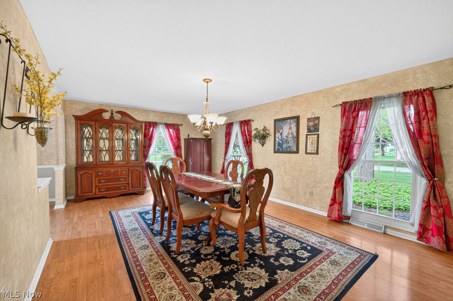 508 Kimerly Drive Bay Village OH 44140