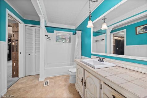 8567 Brentwood Drive Olmsted Twp OH 44138