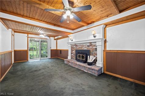 8567 Brentwood Drive Olmsted Twp OH 44138