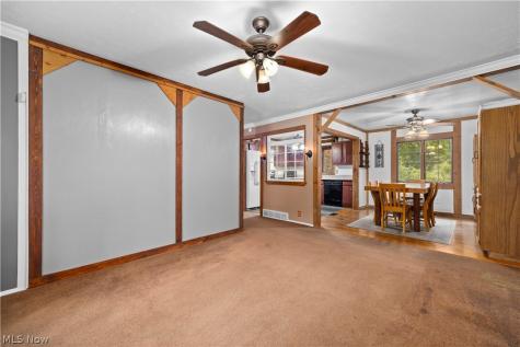 8567 Brentwood Drive Olmsted Twp OH 44138