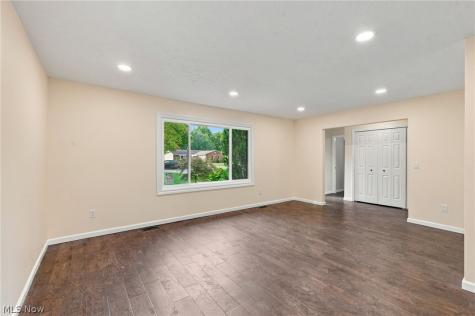 9581 Tamarin Court Mentor OH 44060