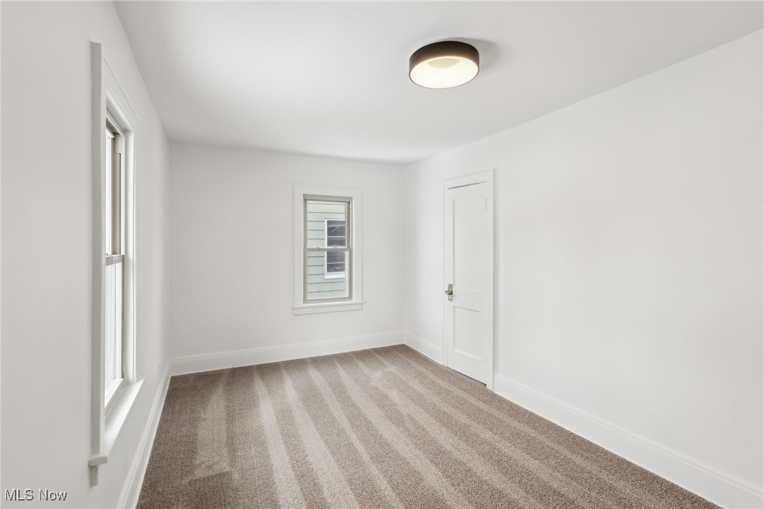 1354 Phelps Avenue Lakewood OH 44107