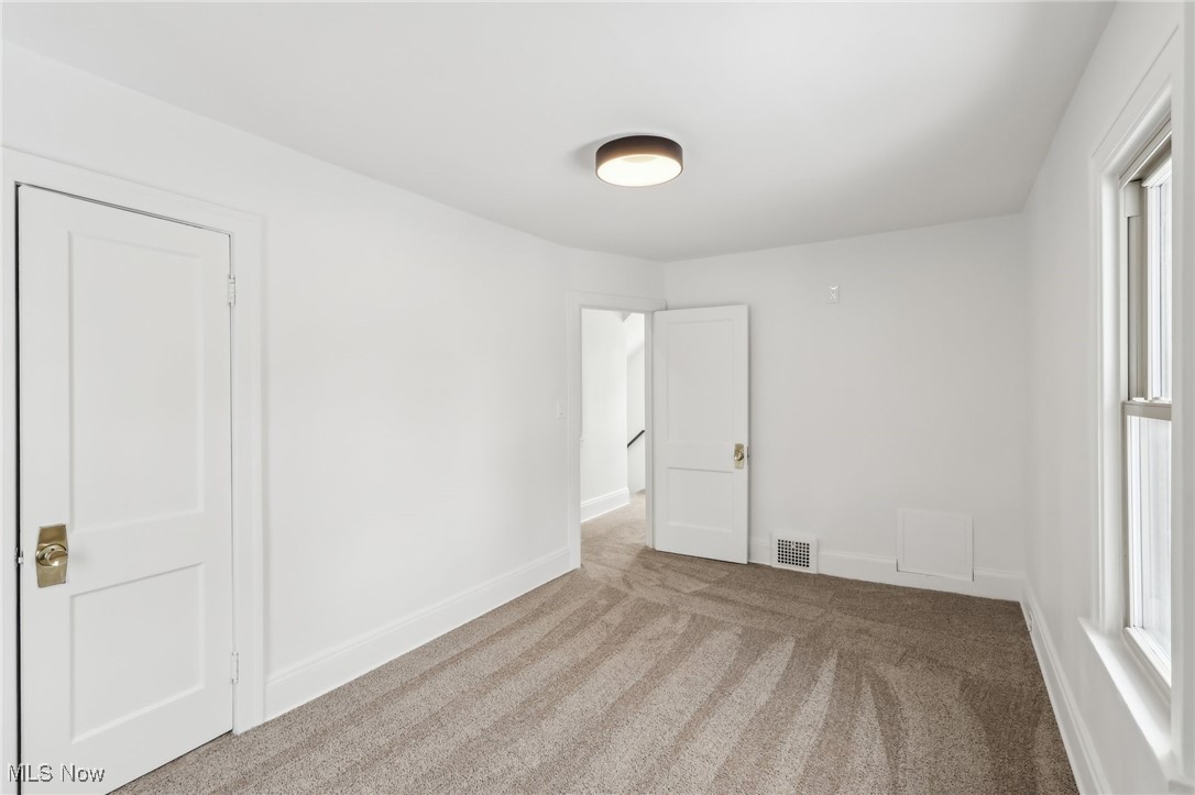 1354 Phelps Avenue Lakewood OH 44107