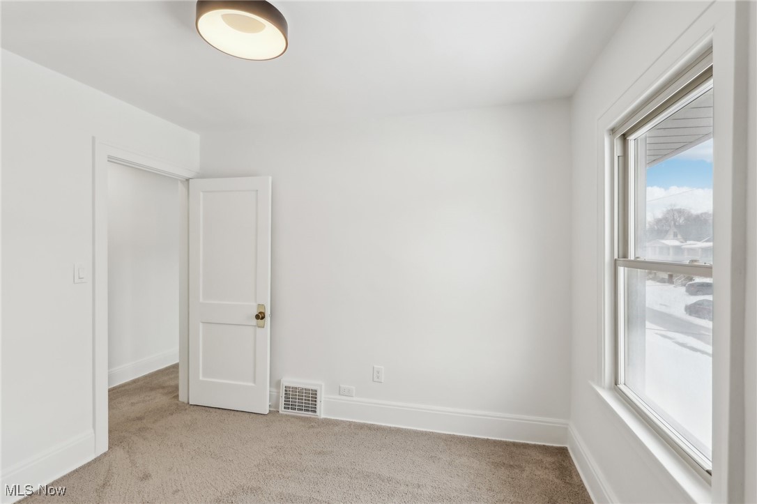 1354 Phelps Avenue Lakewood OH 44107