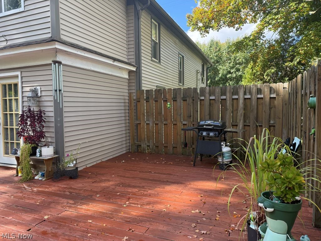449 N Broadway Geneva OH 44041