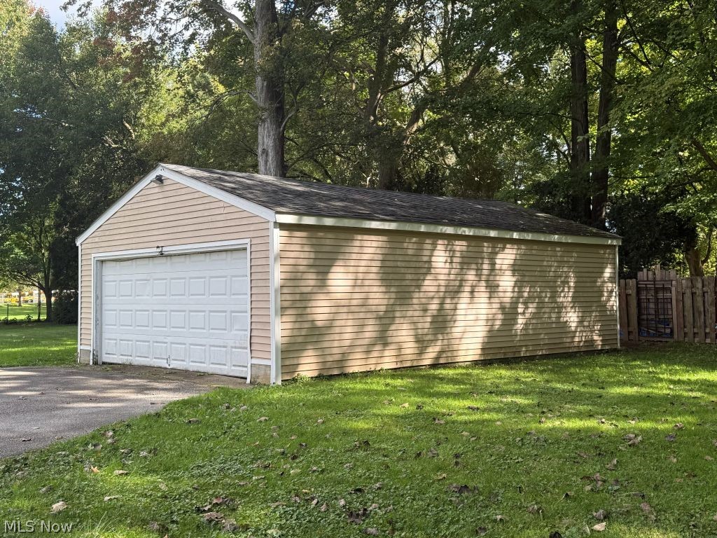 449 N Broadway Geneva OH 44041