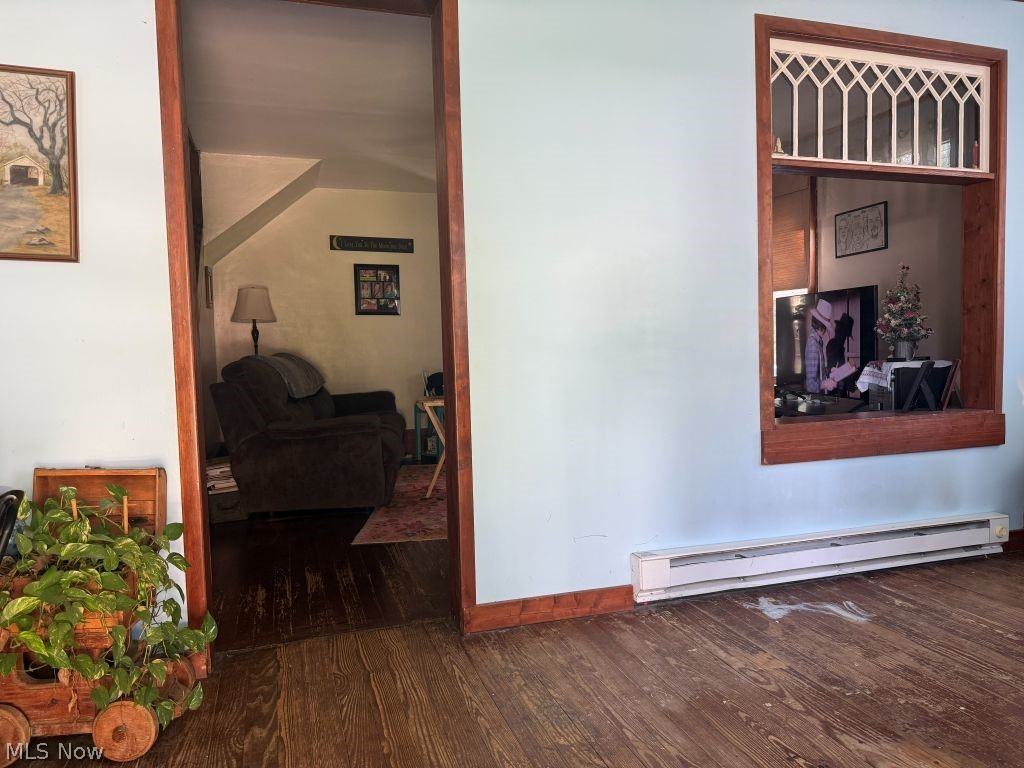 449 N Broadway Geneva OH 44041