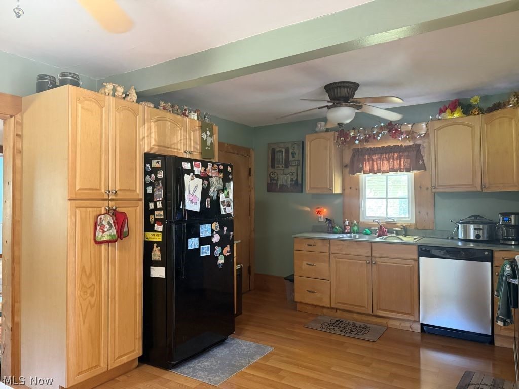 449 N Broadway Geneva OH 44041