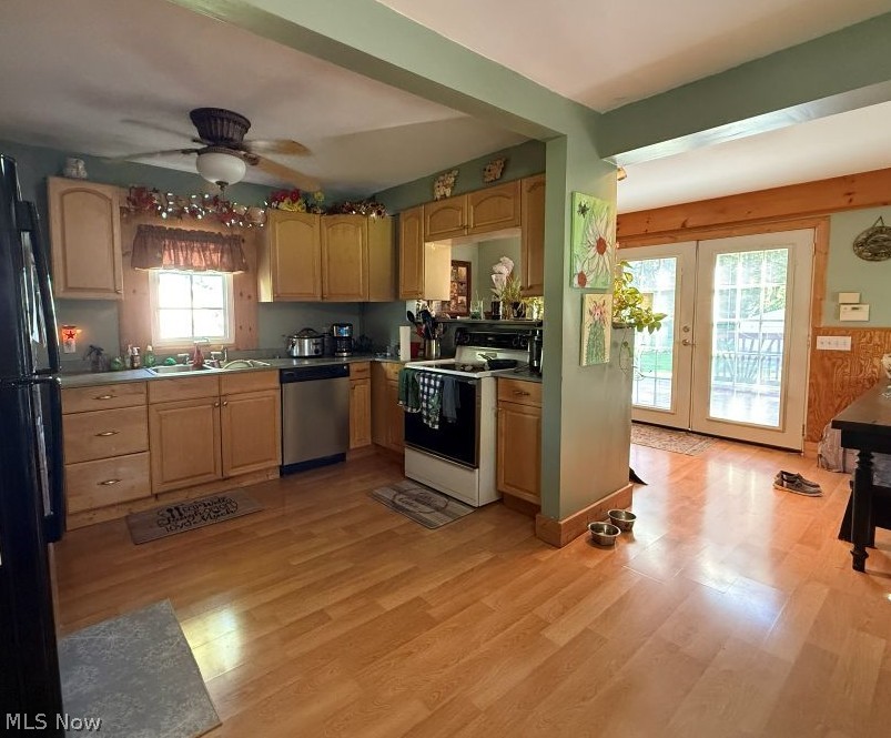 449 N Broadway Geneva OH 44041