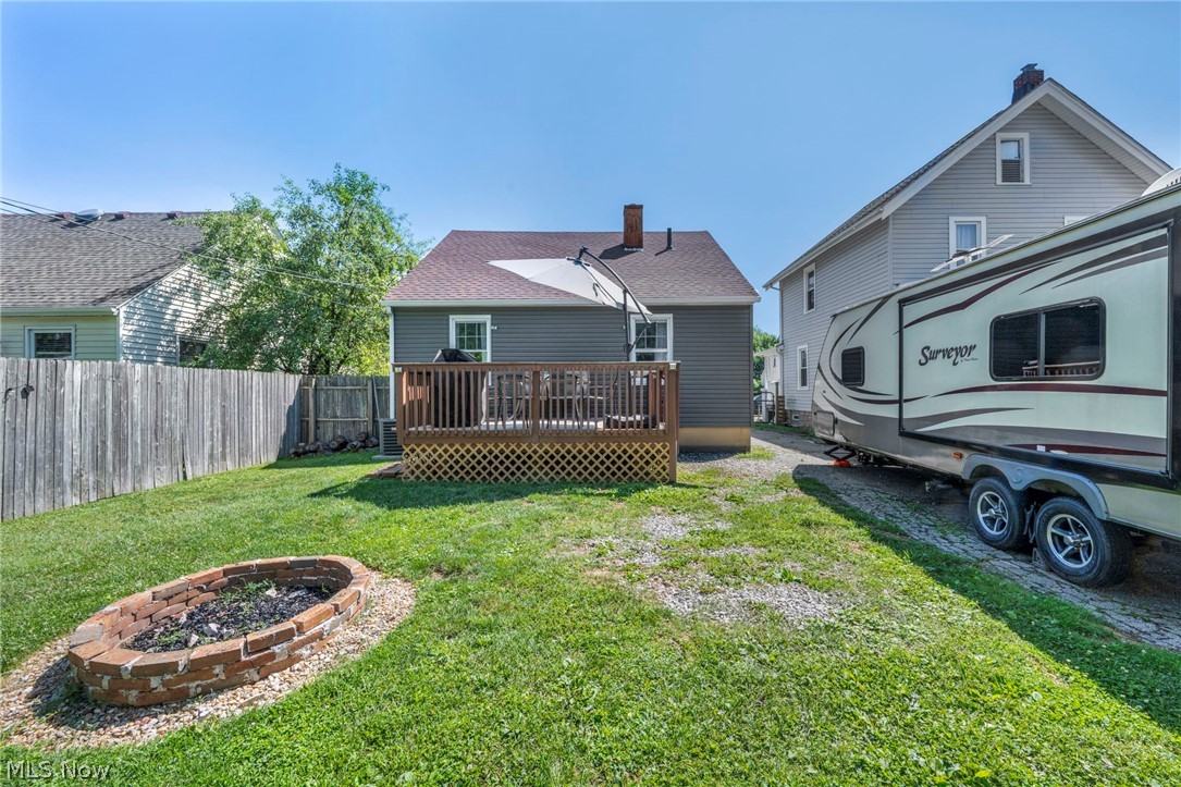 166 Brandtson Avenue Elyria OH 44035
