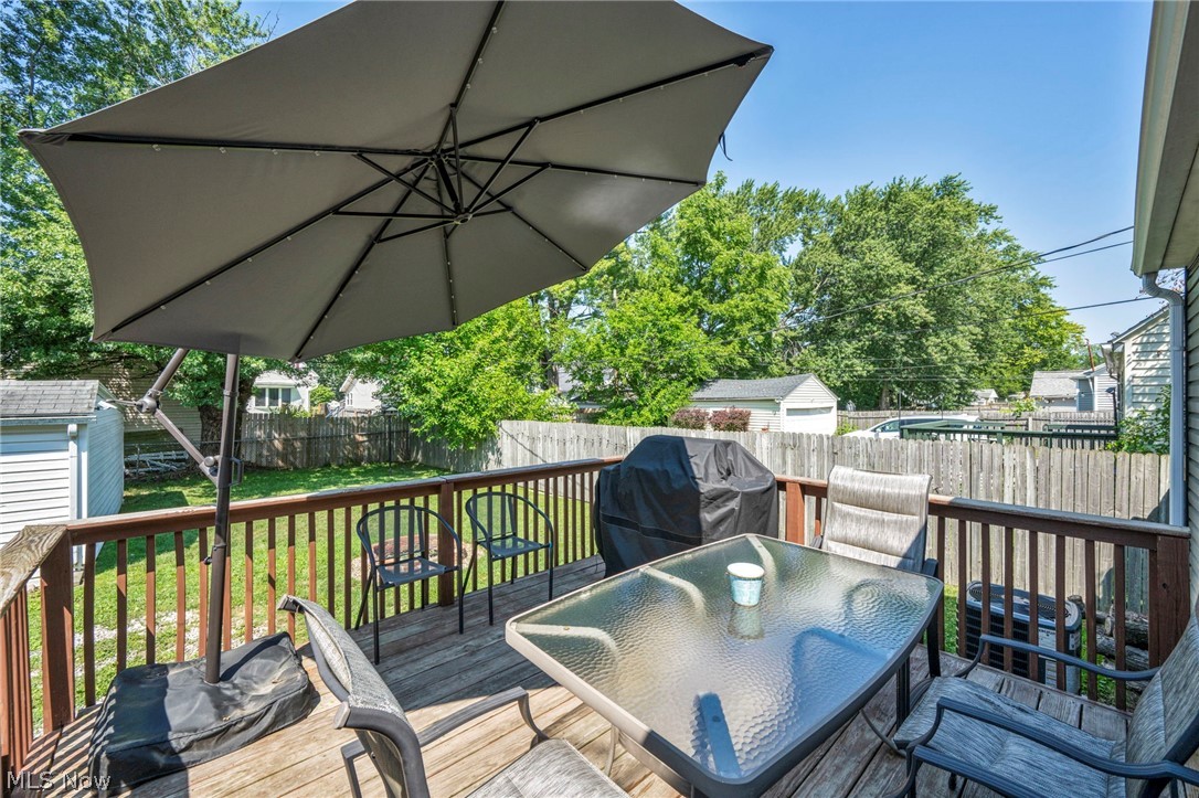 166 Brandtson Avenue Elyria OH 44035