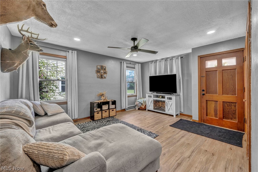 166 Brandtson Avenue Elyria OH 44035