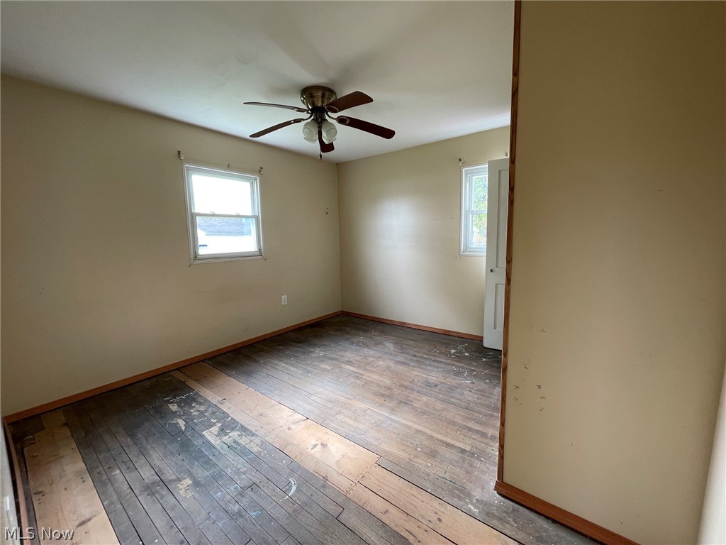1933 Bollinger Avenue NE Canton OH 44705