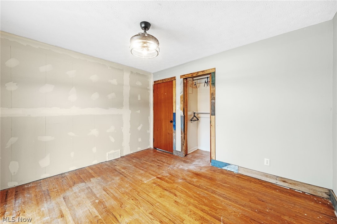 3290 Sweitzer Street NW Uniontown OH 44685