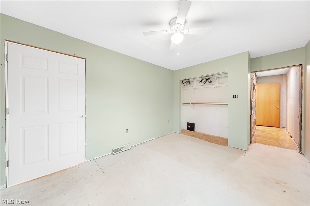 3290 Sweitzer Street NW Uniontown OH 44685