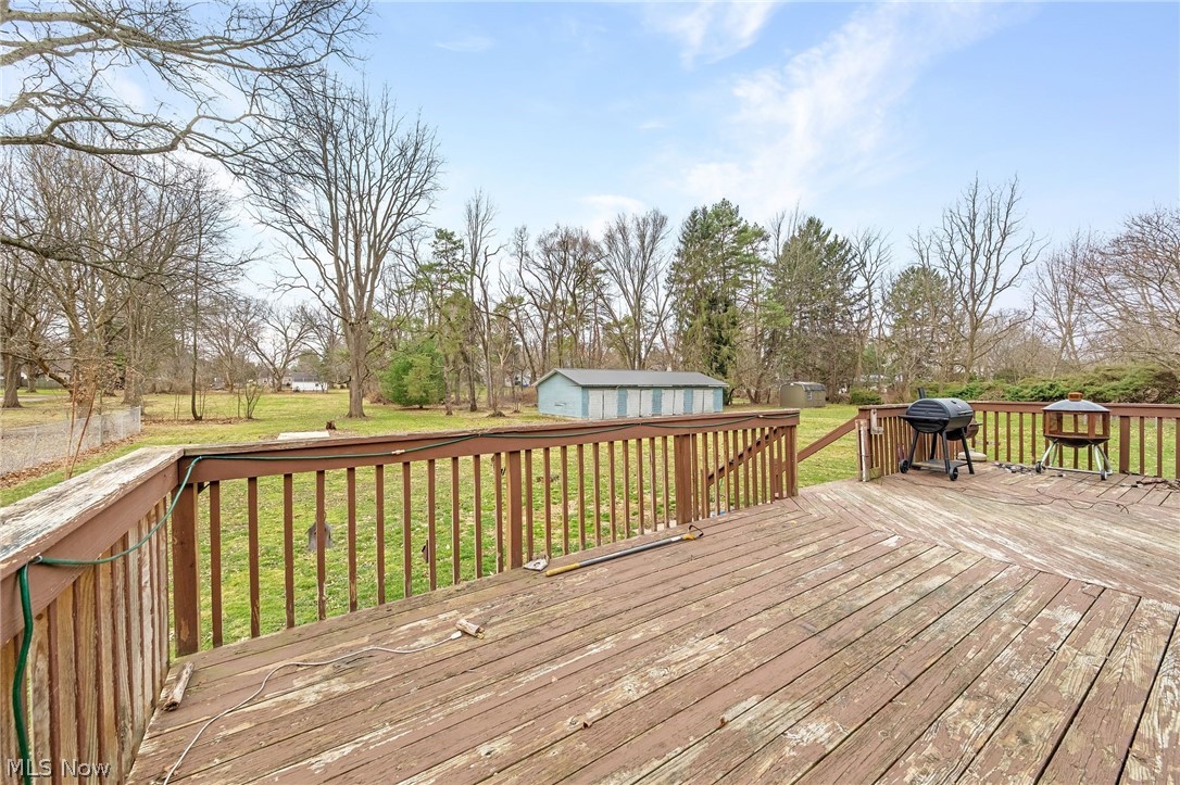 3290 Sweitzer Street NW Uniontown OH 44685