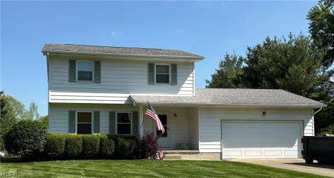 7473 Jaguar Drive Boardman OH 44512