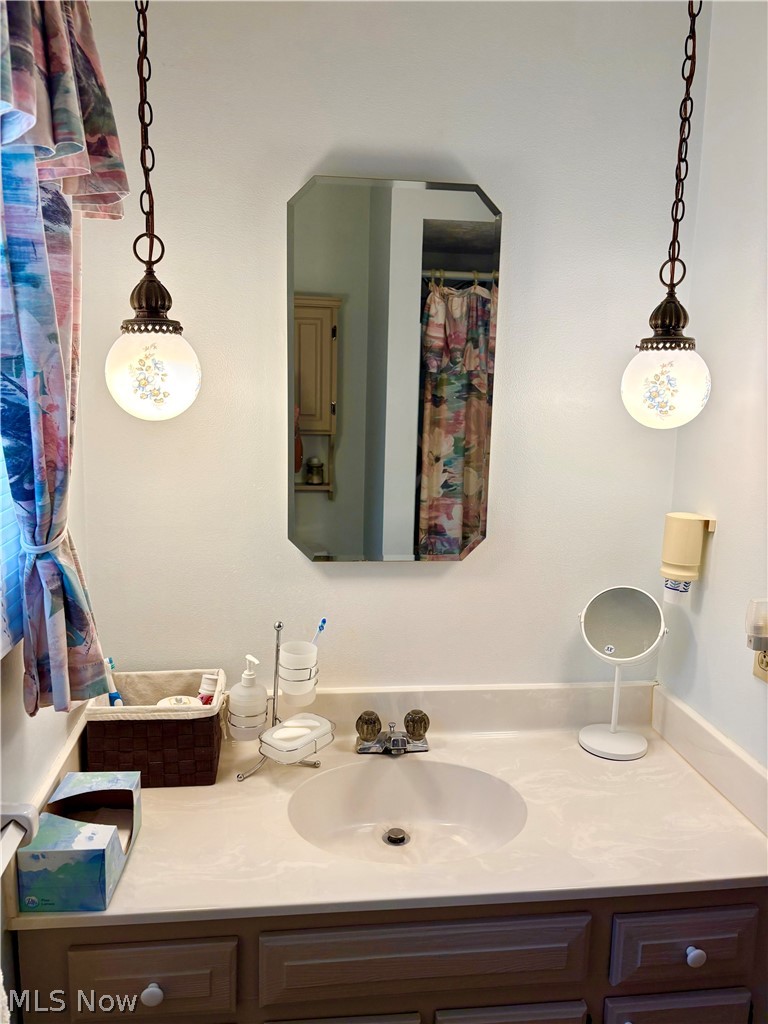 7473 Jaguar Drive Boardman OH 44512