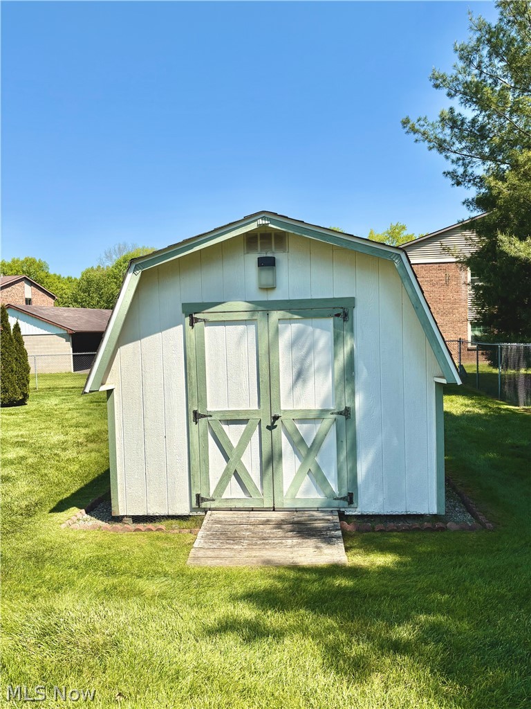 7473 Jaguar Drive Boardman OH 44512
