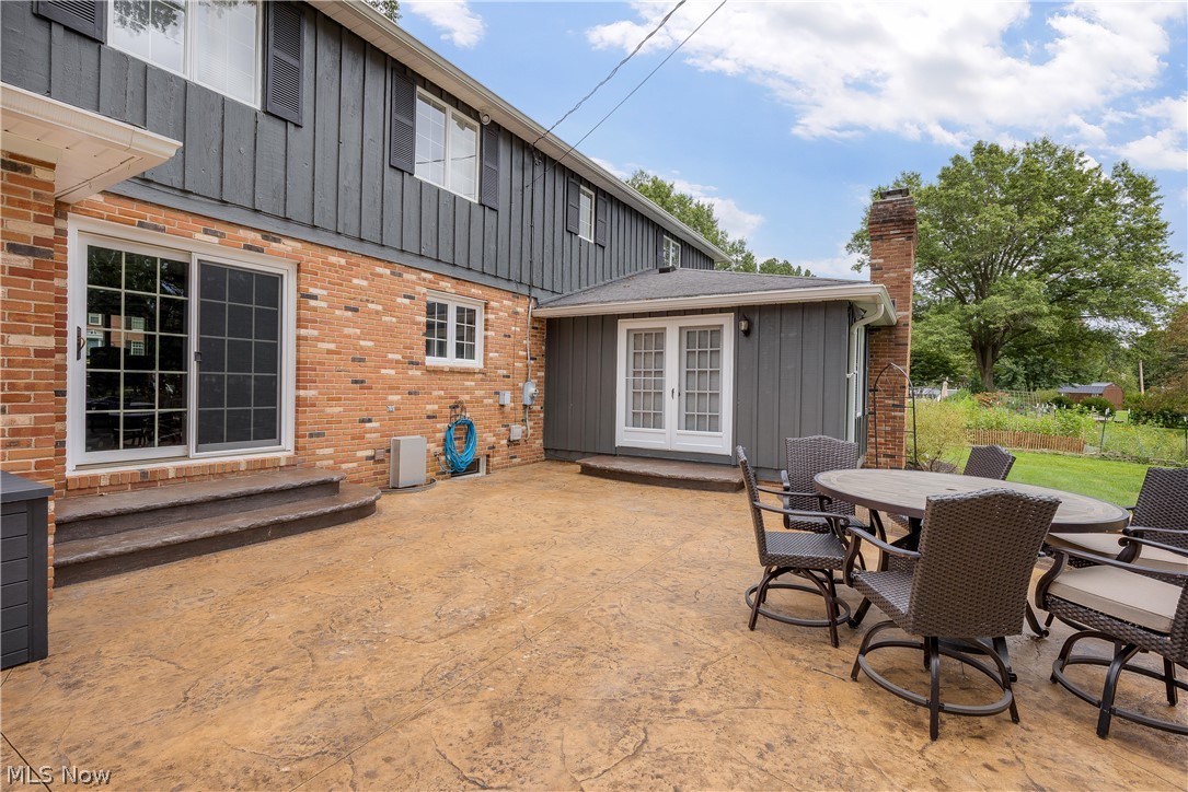 1424 Stonington Road NW North Canton OH 44720