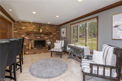 1424 Stonington Road NW North Canton OH 44720