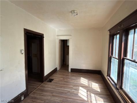 191 Chittenden Street Akron OH 44306