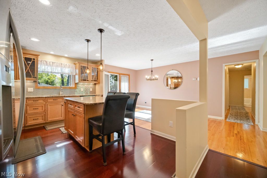 6098 St Joseph Drive Seven Hills OH 44131