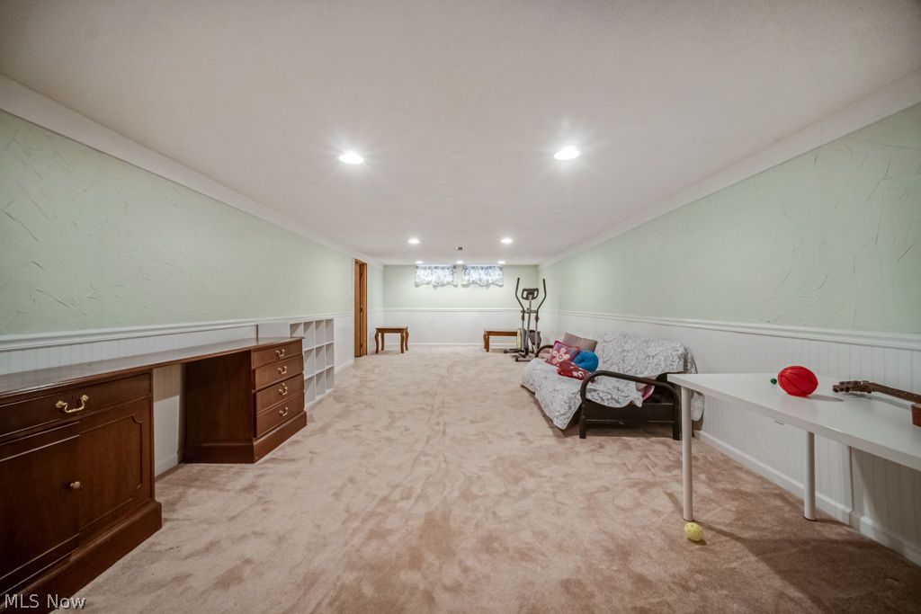 6098 St Joseph Drive Seven Hills OH 44131