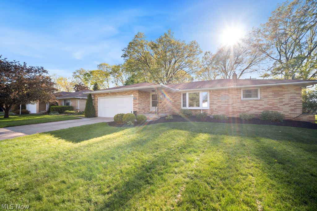 6098 St Joseph Drive Seven Hills OH 44131