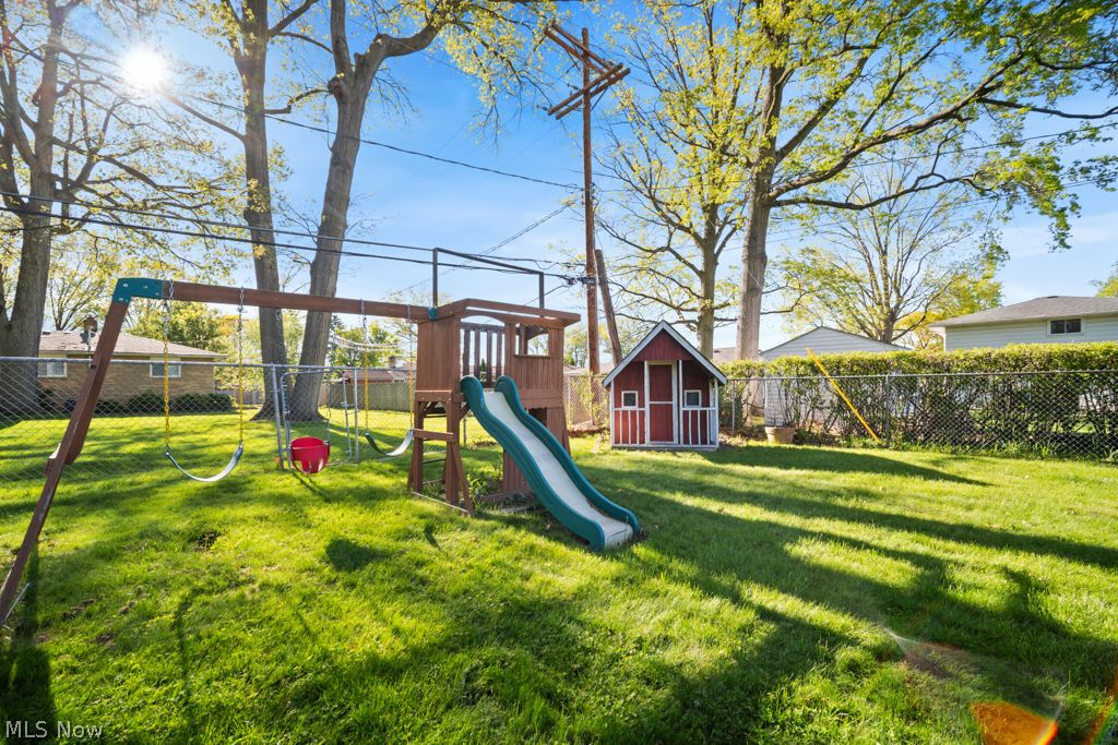 6098 St Joseph Drive Seven Hills OH 44131