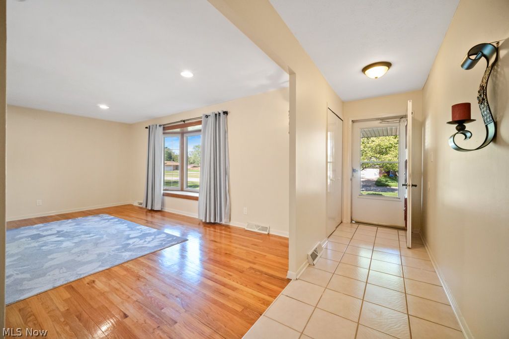6098 St Joseph Drive Seven Hills OH 44131