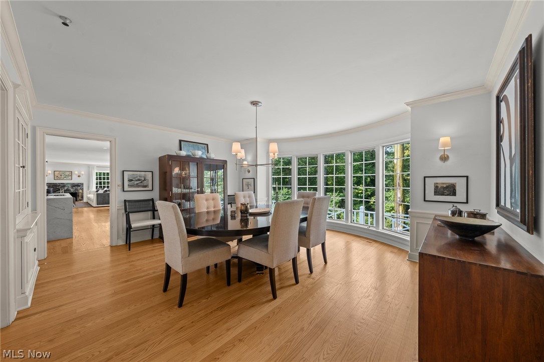 1249 W Hill Drive Gates Mills OH 44040
