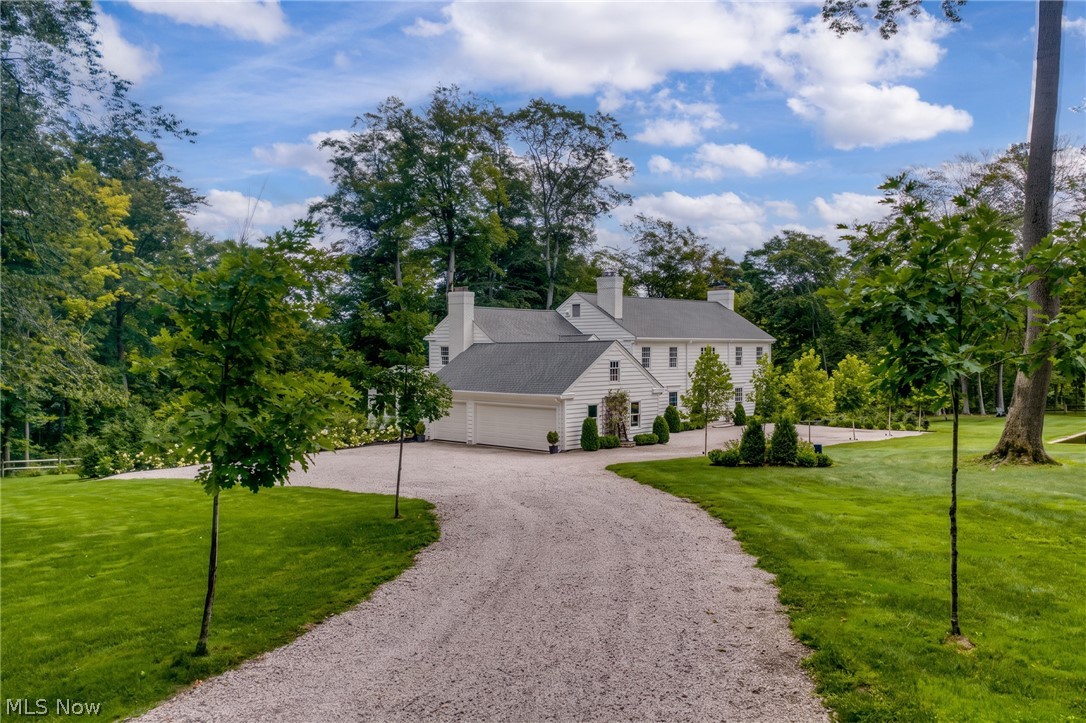 1249 W Hill Drive Gates Mills OH 44040