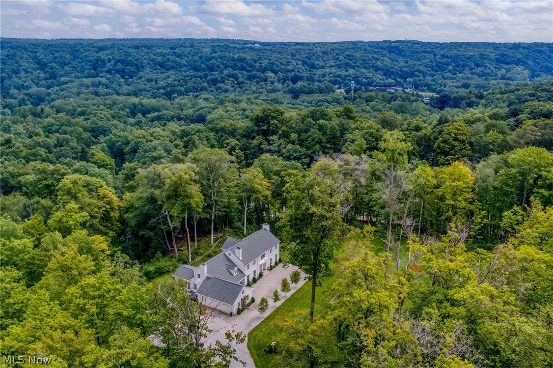 1249 W Hill Drive Gates Mills OH 44040