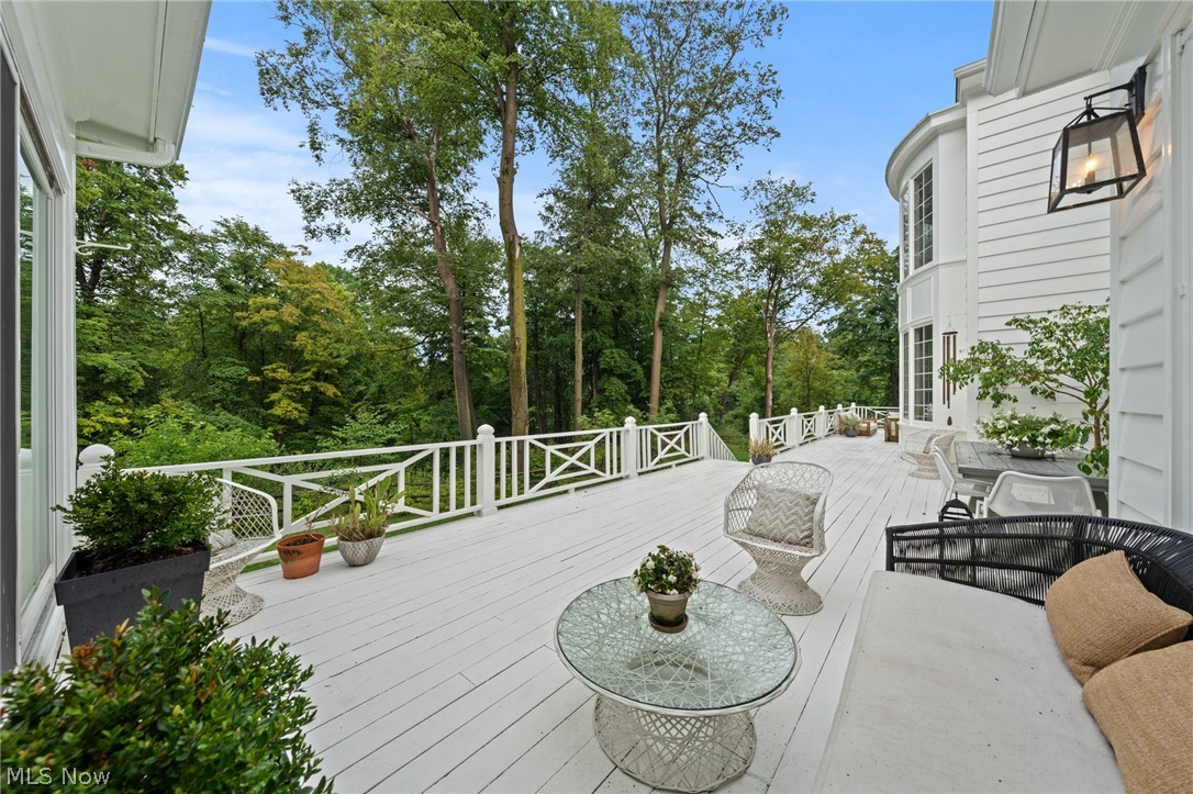 1249 W Hill Drive Gates Mills OH 44040
