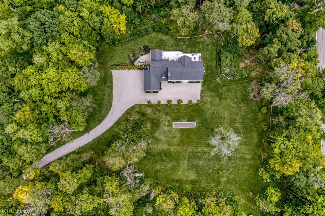 1249 W Hill Drive Gates Mills OH 44040