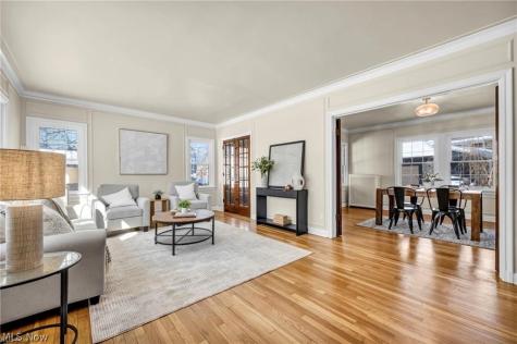 3145 Huntington Road Shaker Heights OH 44120